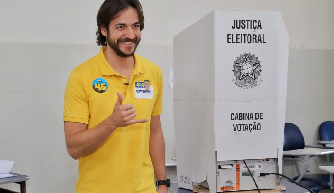 Pedro vota em Campina Grande e garante:”Estaremos no segundo turno”